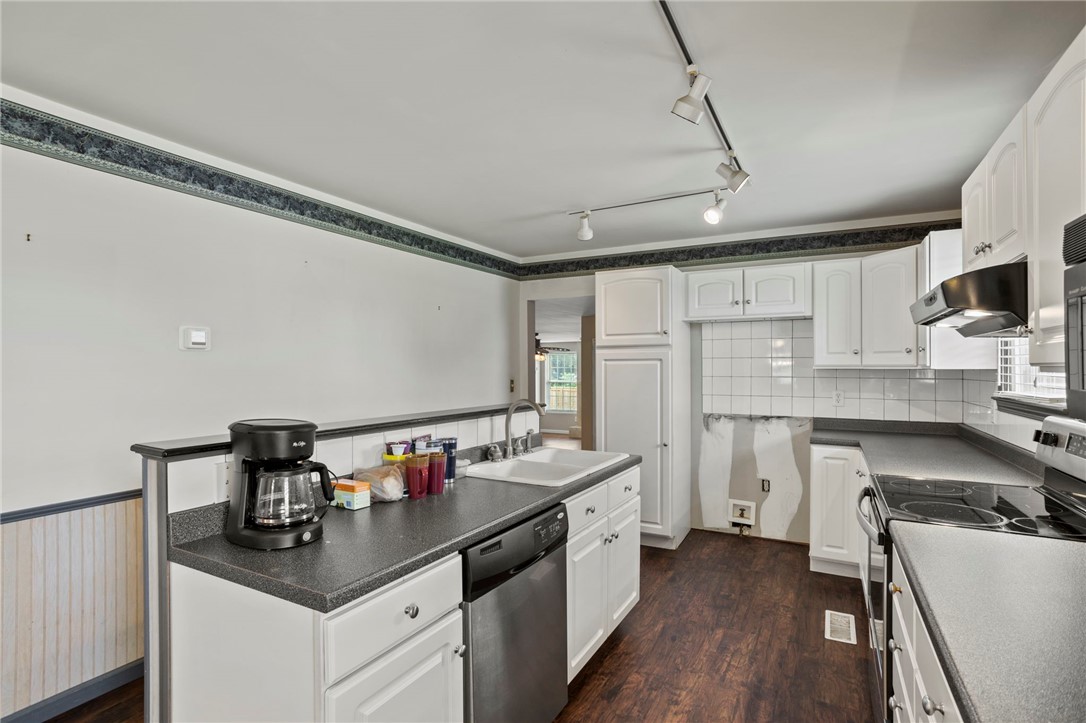 331 Ashmore Bridge Road Mauldin, SC 29662 - Photo 7 of 21