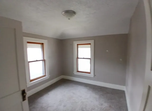 $129,328 | 3001 3rd Avenue East, Hibbing, MN 55746