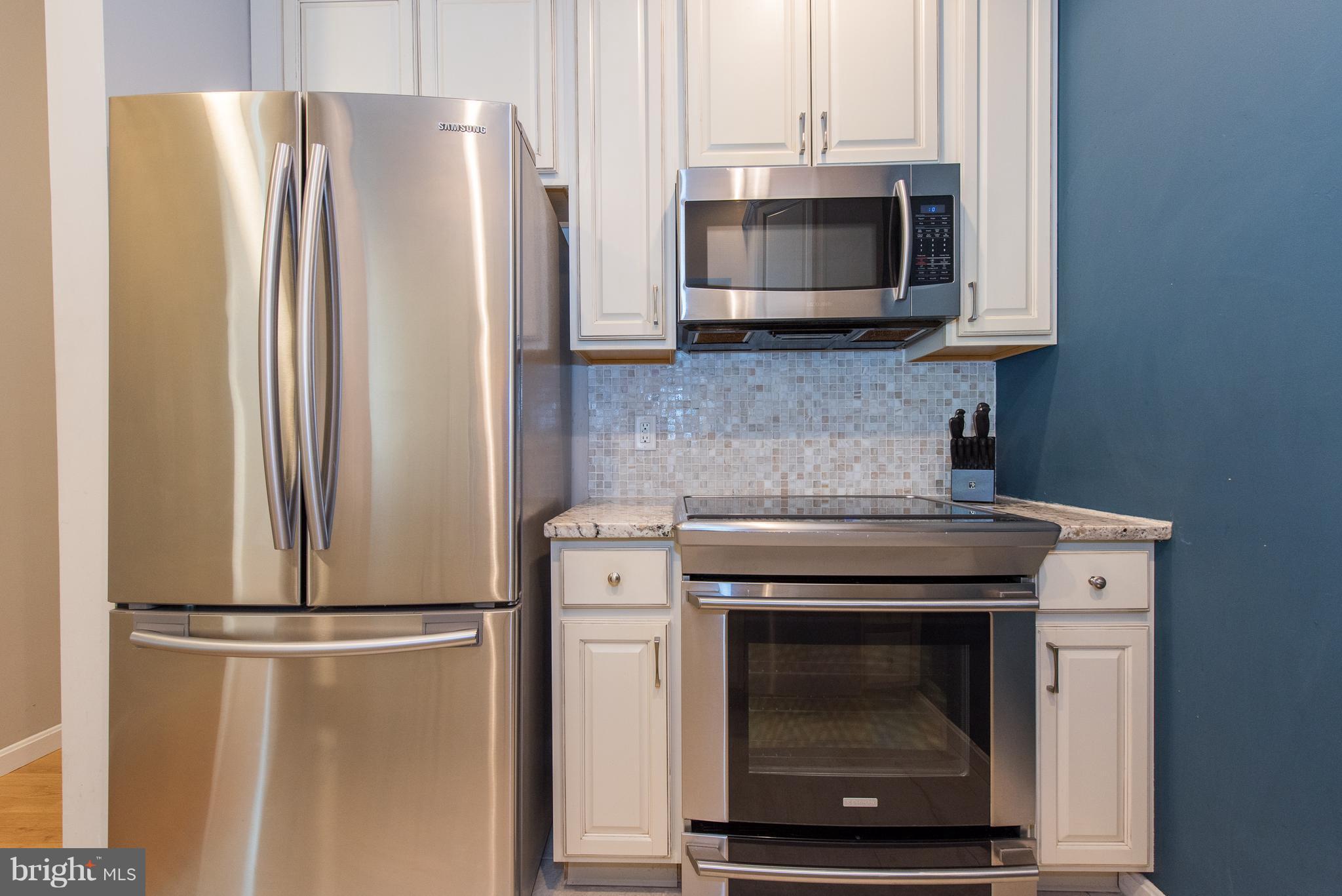 606 Moonglow Road, Unit 202 Odenton, MD 21113 - Photo 12 of 23 Kitchen