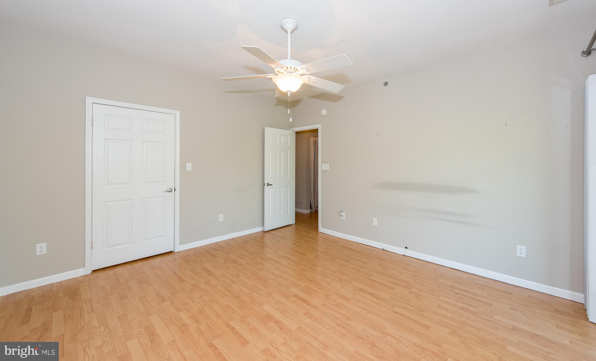 606 Moonglow Road, Unit 202 Odenton, MD 21113 - Photo 15 of 23 Bedroom (Master)