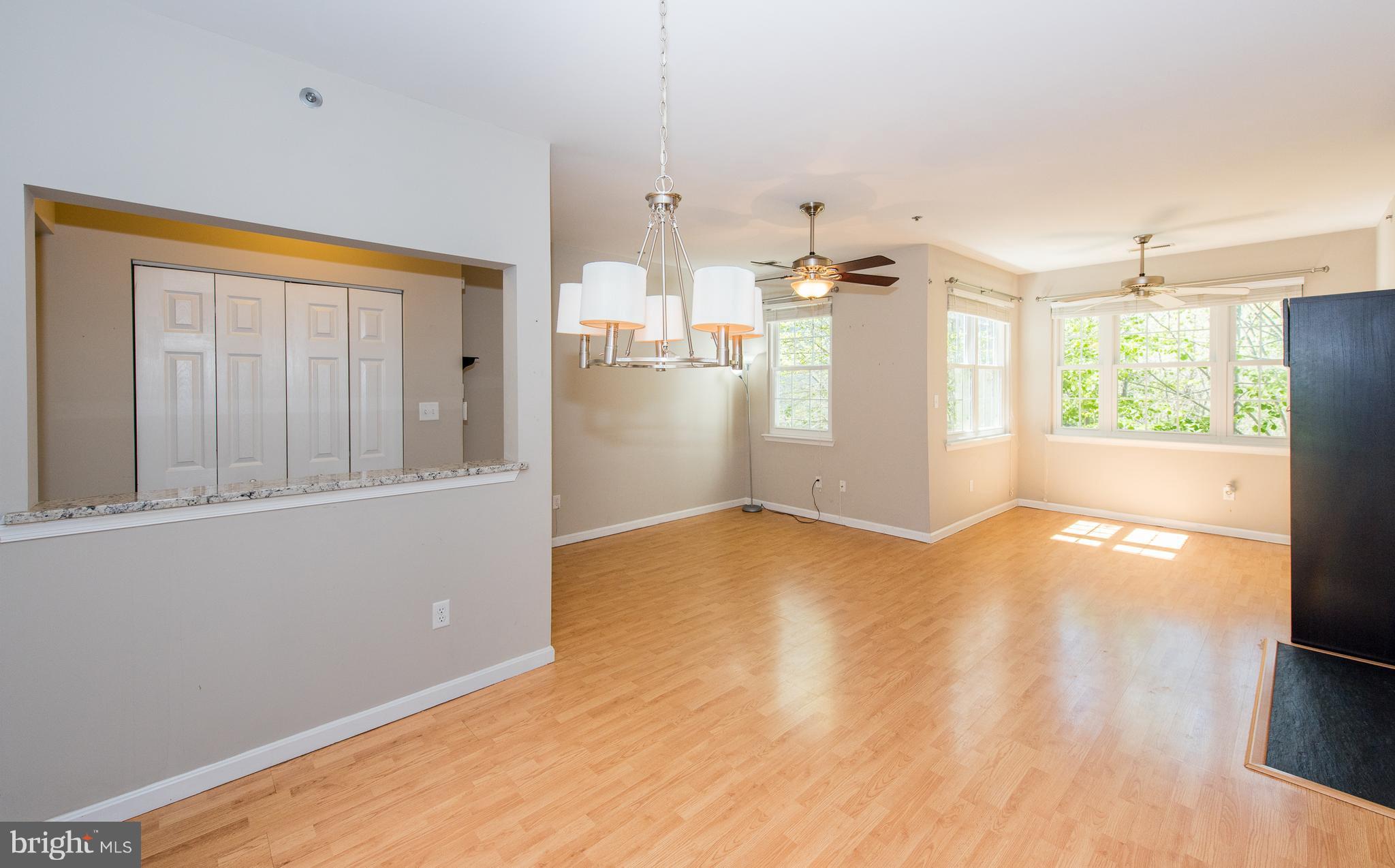 606 Moonglow Road, Unit 202 Odenton, MD 21113 - Photo 8 of 23 Living Room