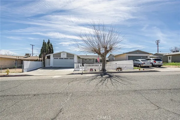 $319,000 | 1656 Forane Street, Barstow, CA 92311
