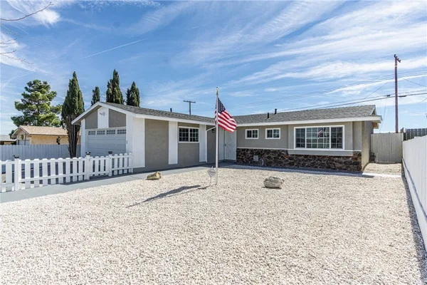 $319,000 | 1656 Forane Street, Barstow, CA 92311