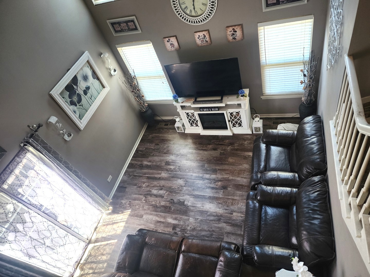 54 Sandhurst Road Mundelein, IL 60060 - Photo 12 of 22