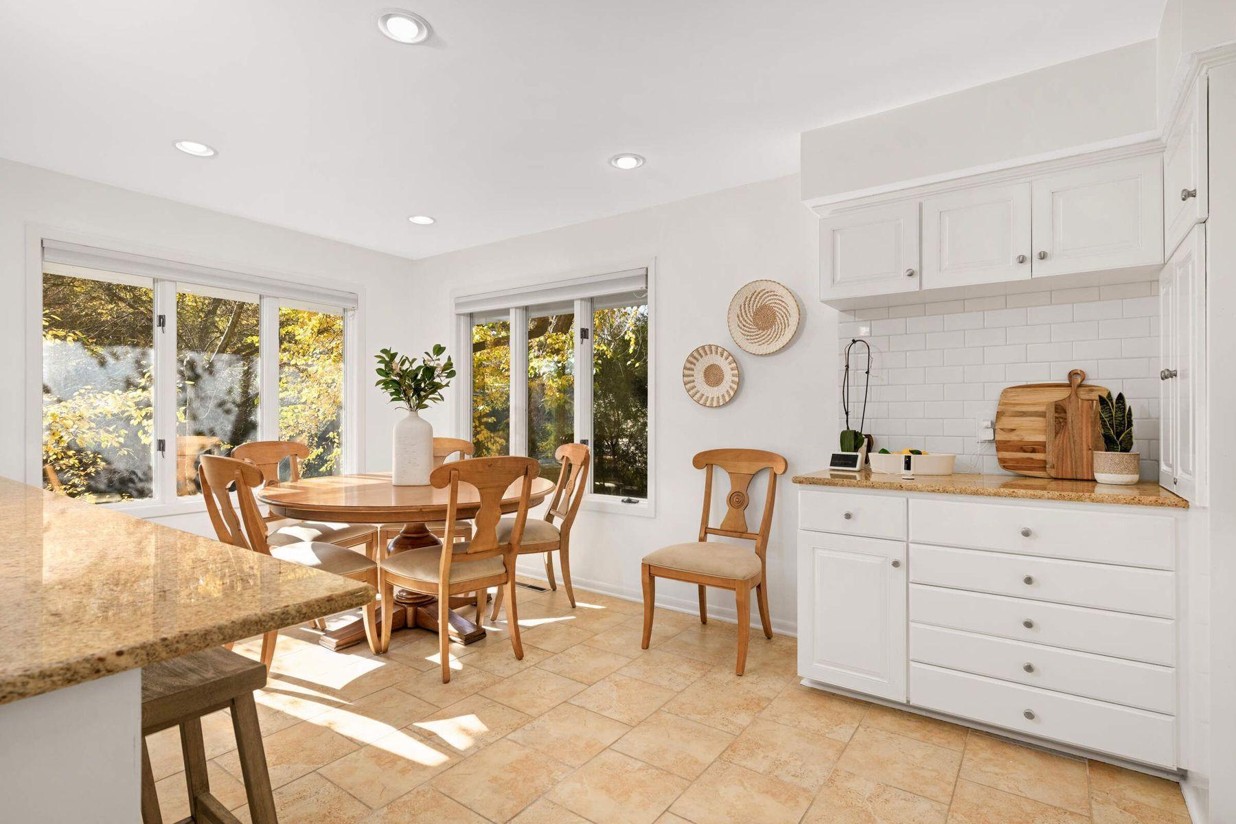 6212 St Albans Circle Edina, MN 55439 - Photo 18 of 49