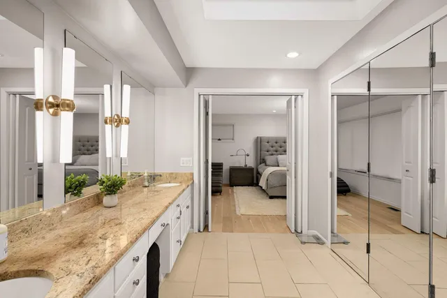 $1,200,000 | 6212 St Albans Circle, Edina, MN 55439