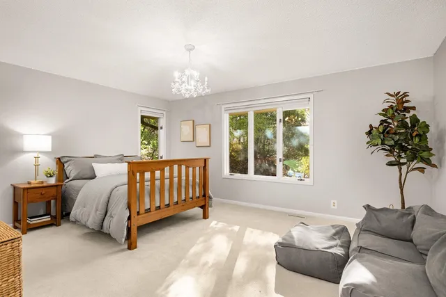 $1,200,000 | 6212 St Albans Circle, Edina, MN 55439