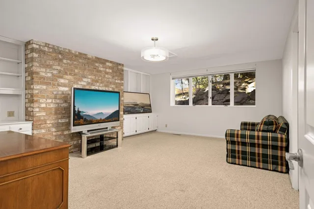 $1,200,000 | 6212 St Albans Circle, Edina, MN 55439