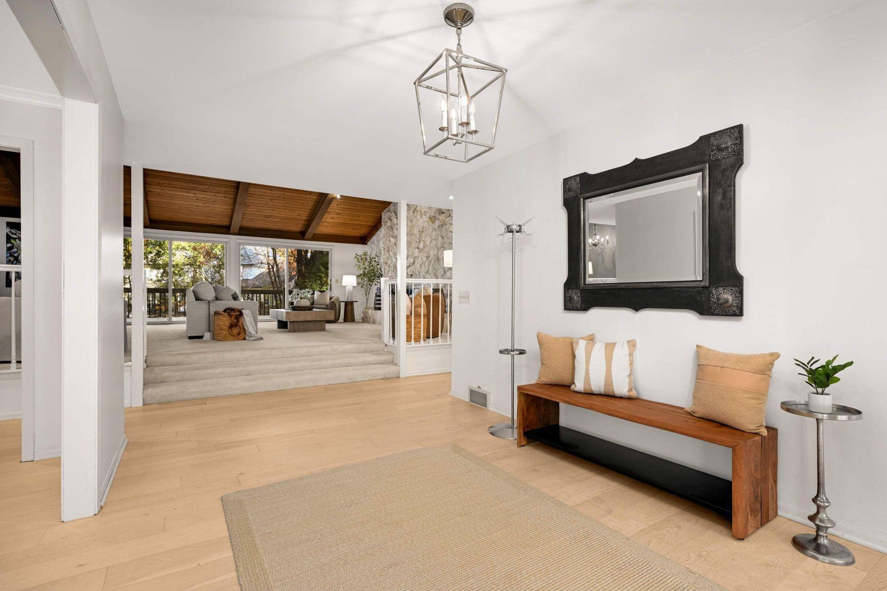 6212 St Albans Circle Edina, MN 55439 - Photo 5 of 49