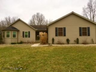 9695 West Chicago Road Allen, MI 49227 - Photo 2 of 65 IMG_5715