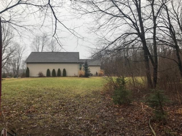 9695 West Chicago Road Allen, MI 49227 - Photo 5 of 65 IMG_1554