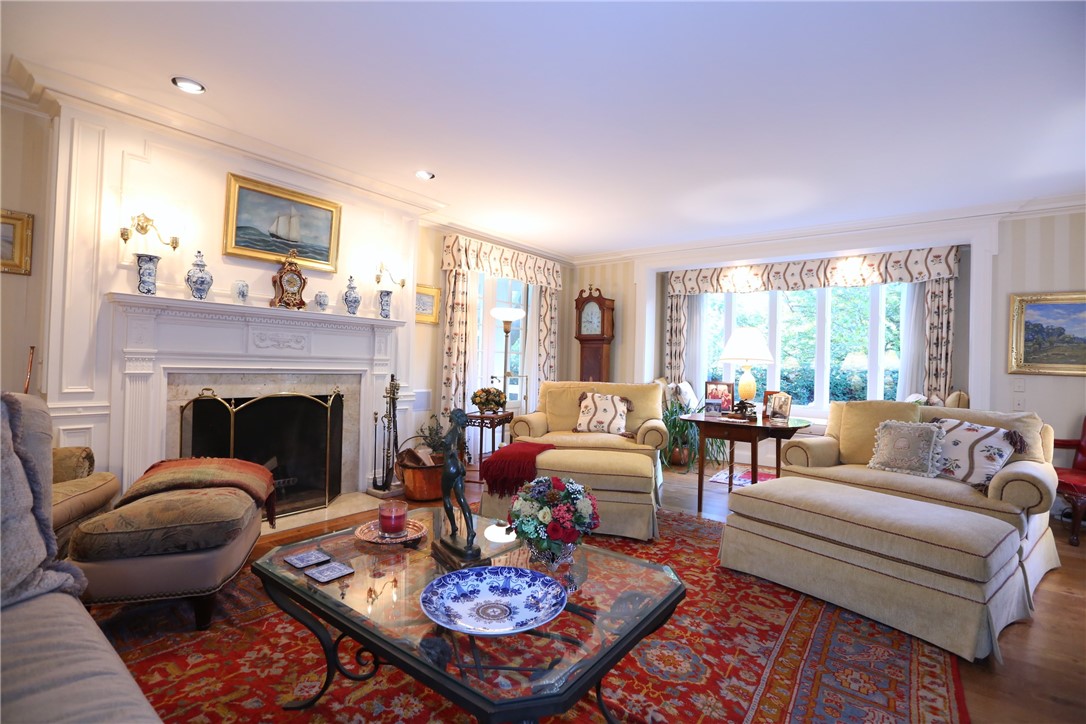 16 Mitchell Road Pittsford, NY 14534 - Photo 3 of 50