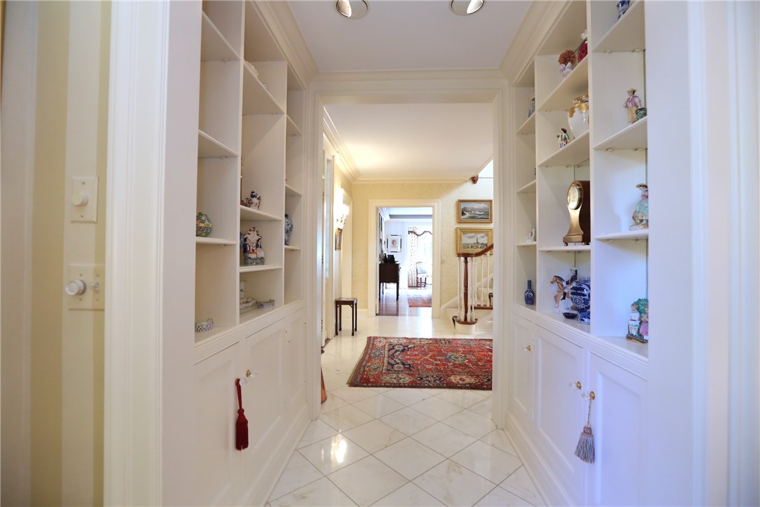 16 Mitchell Road Pittsford, NY 14534 - Photo 6 of 50