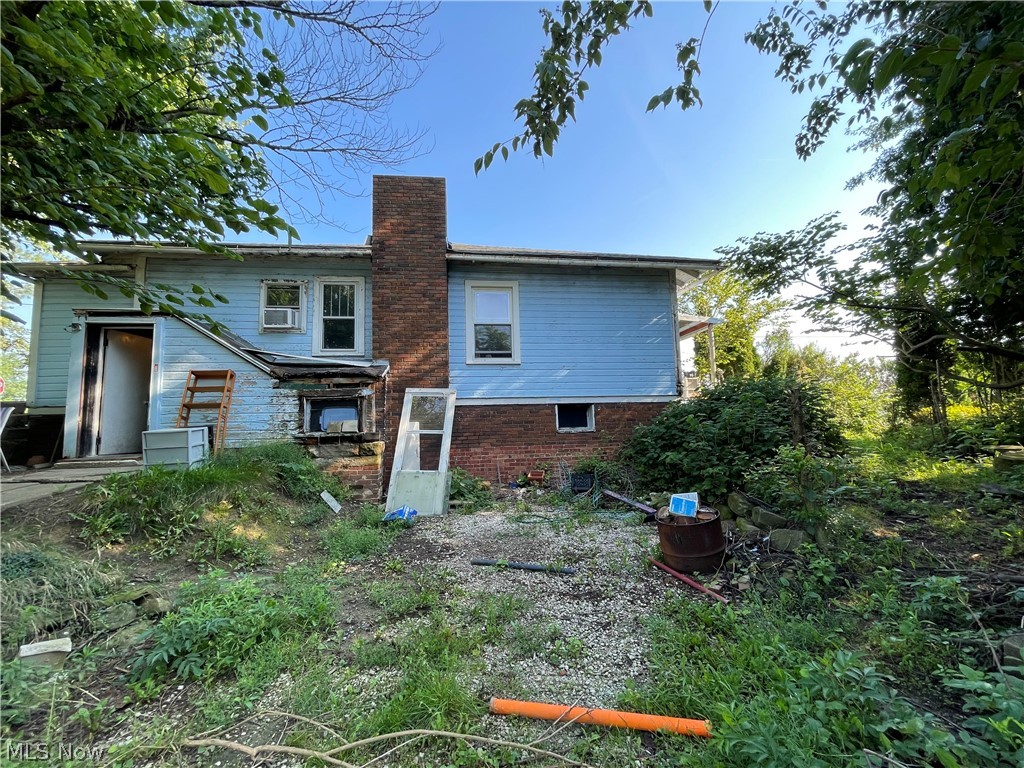 2389 Millborne Road Orrville, OH 44667 - Photo 4 of 18 Gallery Image 4