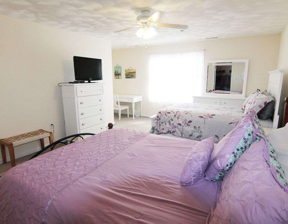 159 Allen Road, Unit 53 Billerica, MA 01821 - Photo 16 of 19