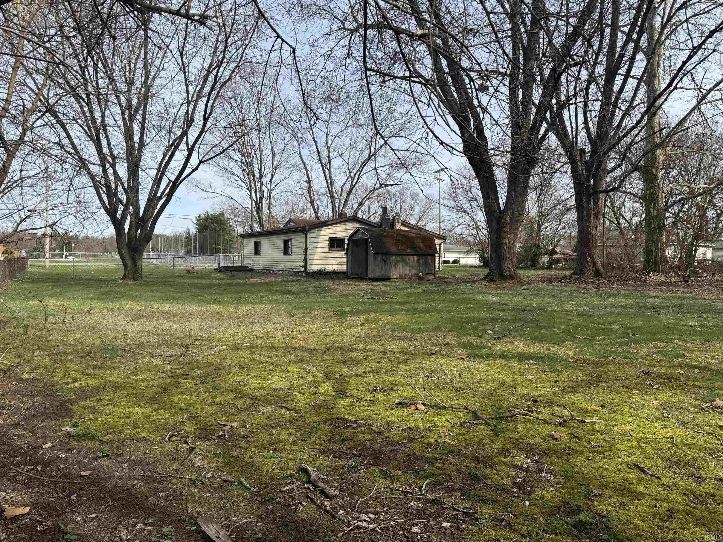 52701 Emmons Road South Bend, IN 46637 - Photo 21 of 25 Gallery Image 21