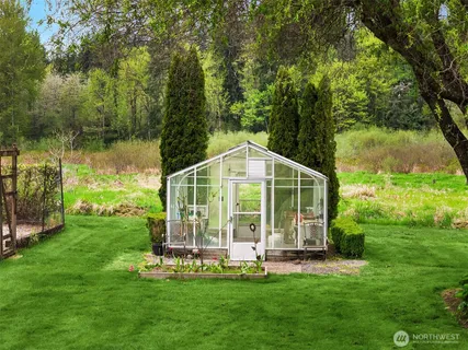 $2,598,000 | 3516 224th Avenue Northeast, Redmond, WA 98053