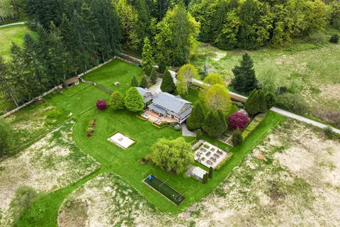 $2,598,000 | 3516 224th Avenue Northeast, Redmond, WA 98053