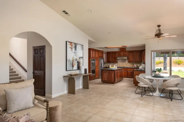 $1,750,000 | 30343 Calle La Reina, Bonsall, CA 92003