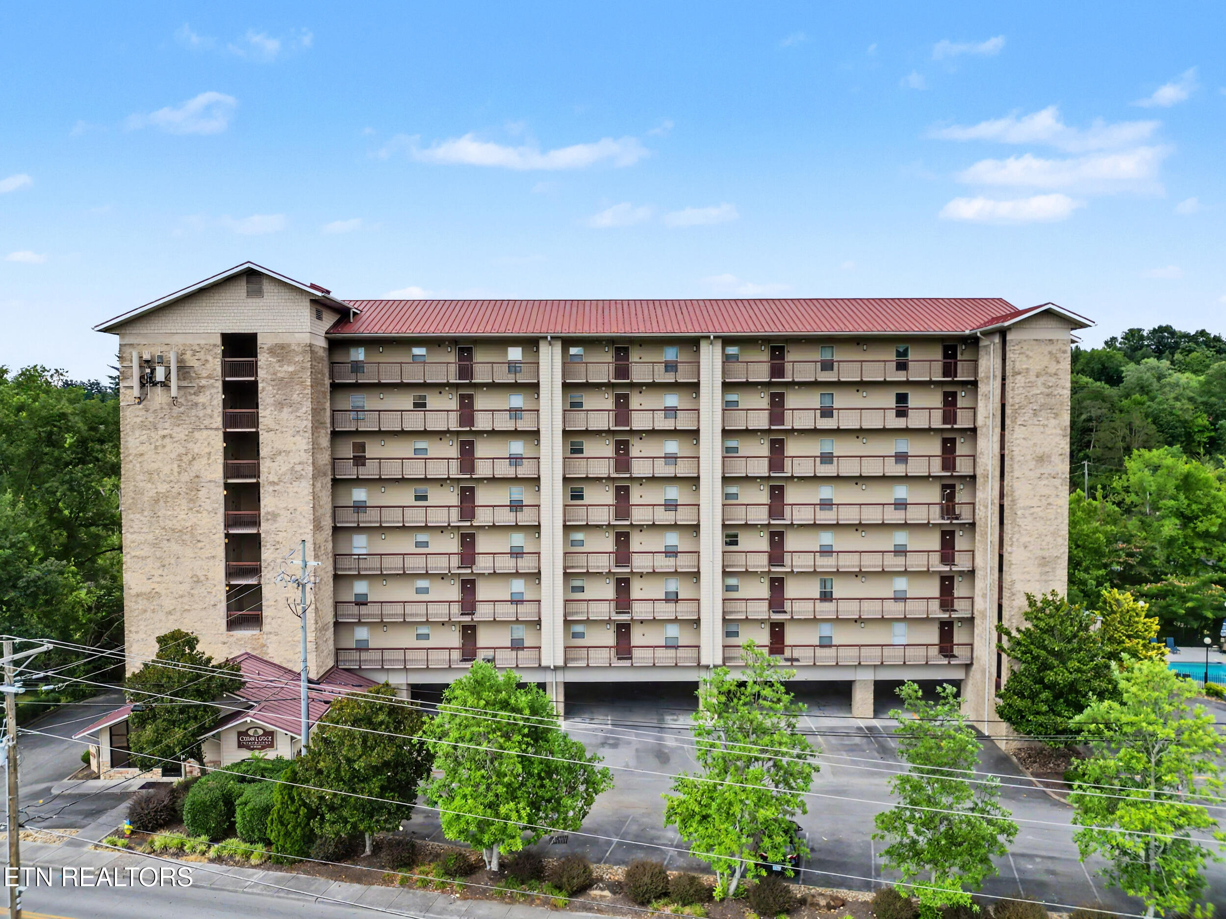 3919 South River Road, Unit 305 Pigeon Forge, TN 37863 - Photo 2 of 47 2_dji_0020