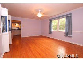 178 Kingfisher Road Brevard, NC 28712 - Photo 5 of 24 Gallery Image 5