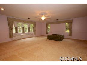 178 Kingfisher Road Brevard, NC 28712 - Photo 10 of 24 Gallery Image 10