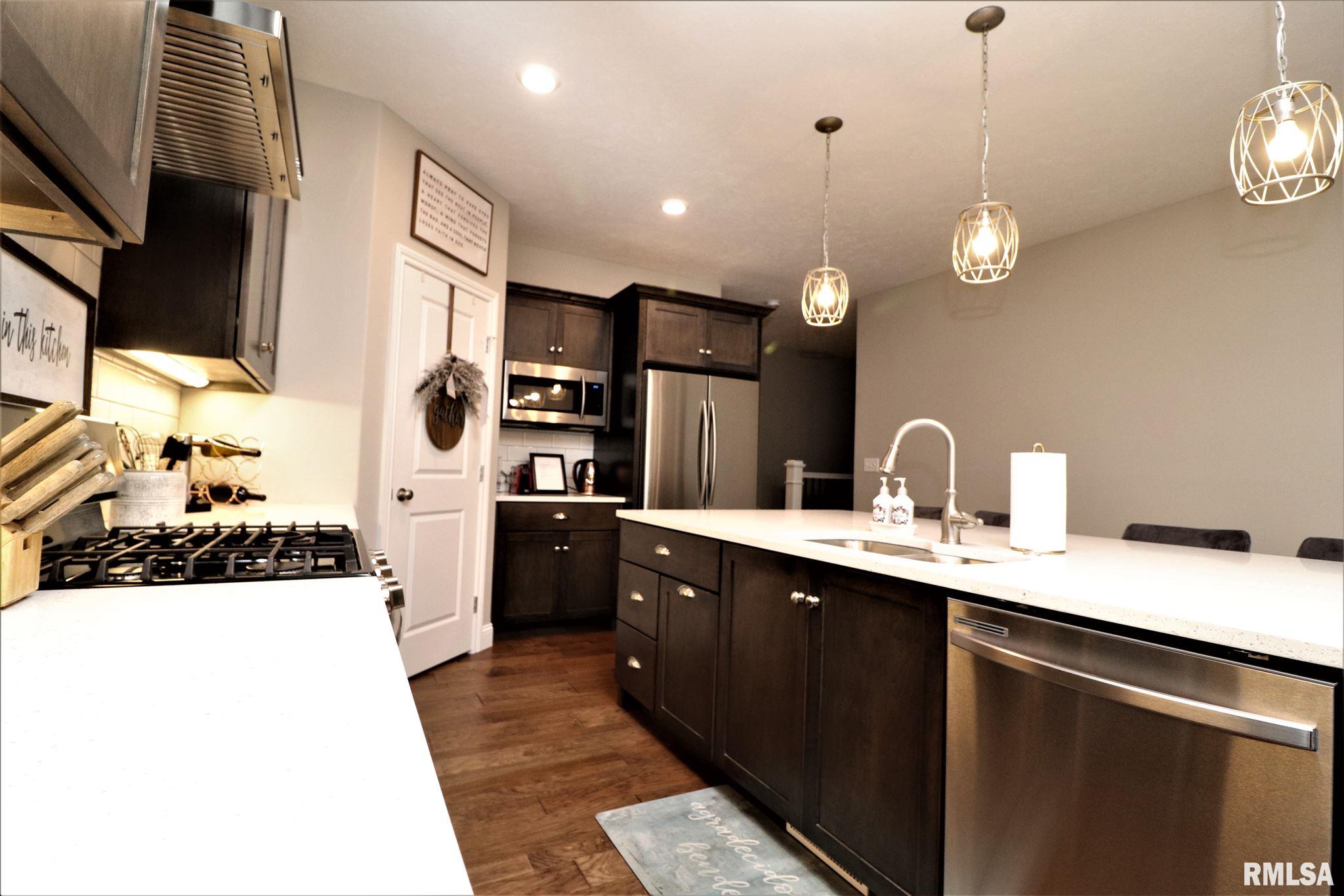 4712 Bellevue Drive Springfield, IL 62711 - Photo 11 of 37 Gallery Image 11