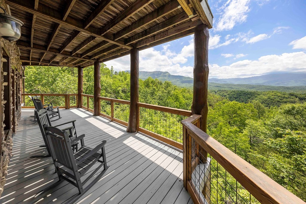 419 Pinnacle Vista Road Sevierville, TN 37876 - Photo 51 of 53 Gallery Image 51