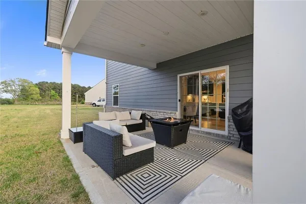 $540,000 | 140 Marchmont Drive, Locust Grove, GA 30248