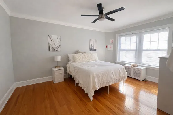 $1,995 | 2336 West Addison Street, Unit H3, Chicago, IL 60618