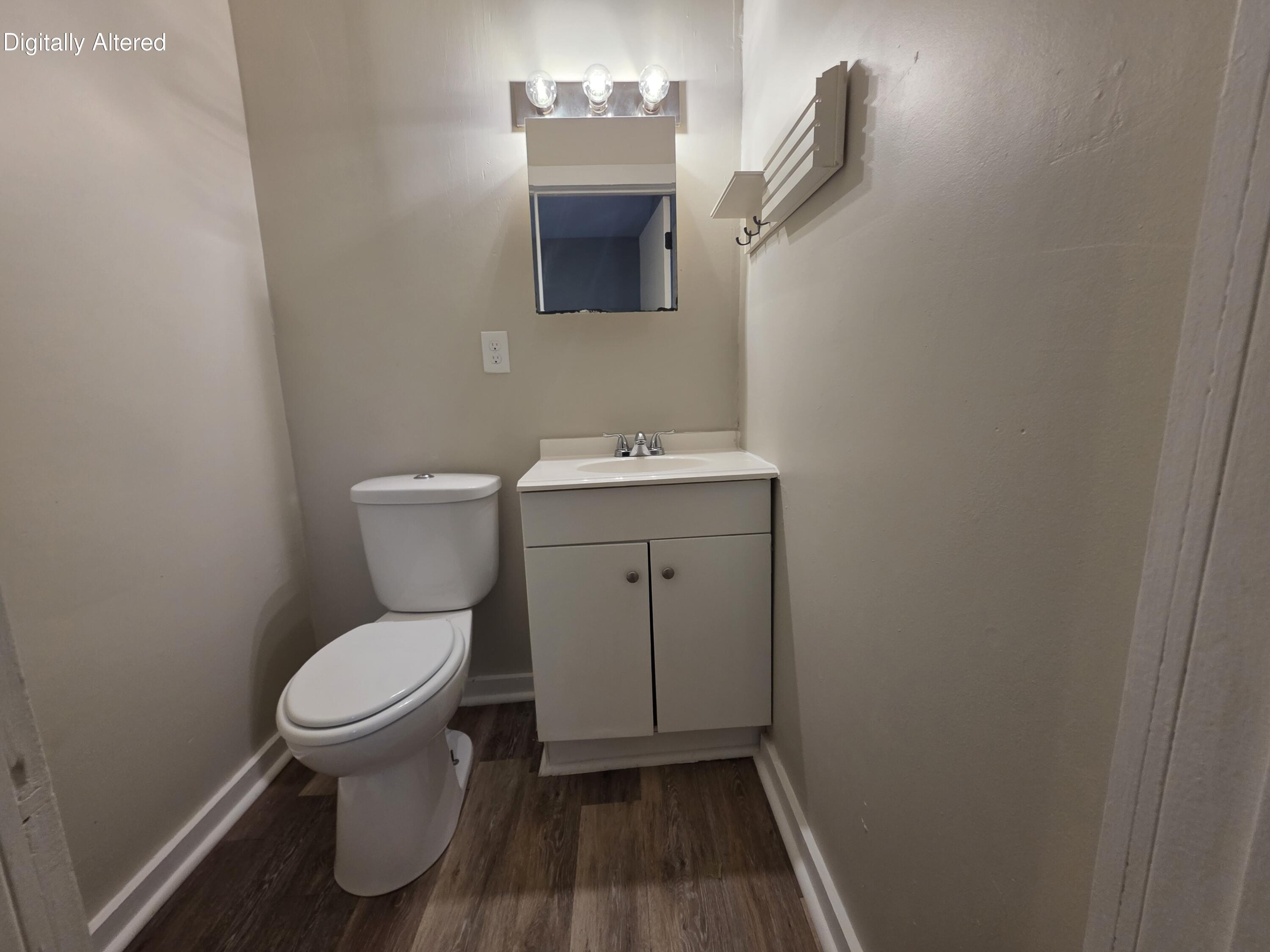 1617 Hamilton Street Racine, WI 53404 - Photo 5 of 21 20260917_164300