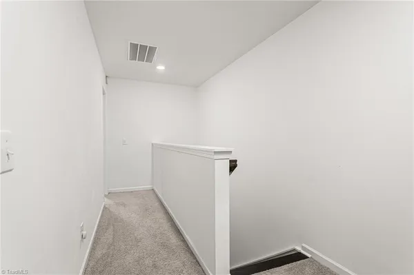 $299,900 | 4 Saltford Lane, Greensboro, NC 27455