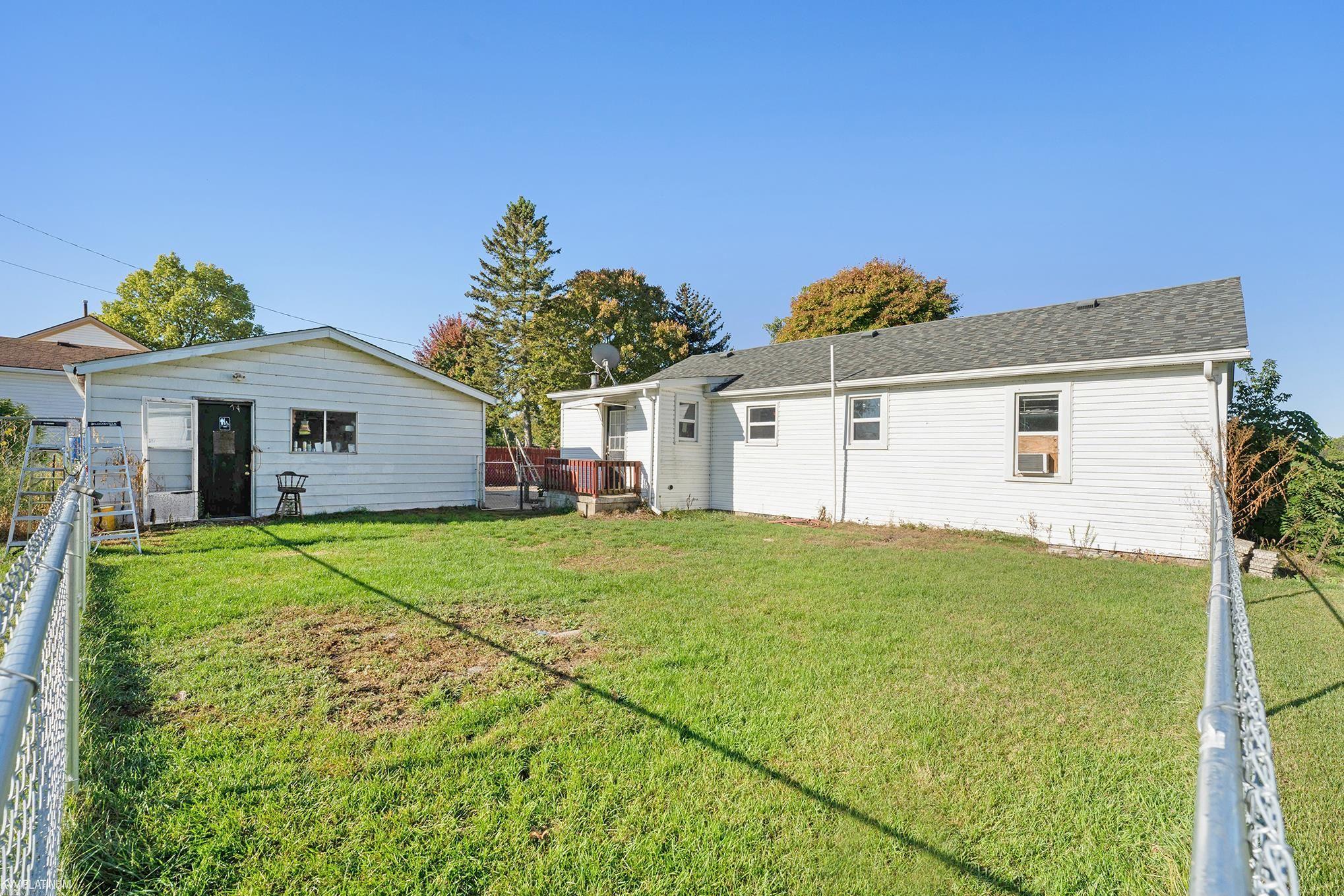 7035 Marsh Road Marine City, MI 48039 - Photo 24 of 32 50092209-39.JPG