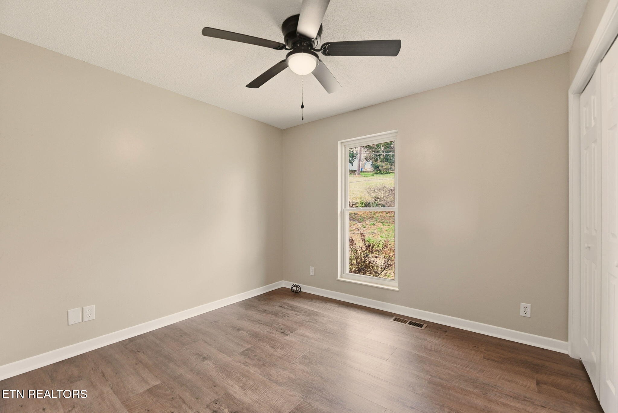 103 Middlebury Road Oak Ridge, TN 37830 - Photo 18 of 29 18-Bedroom 3