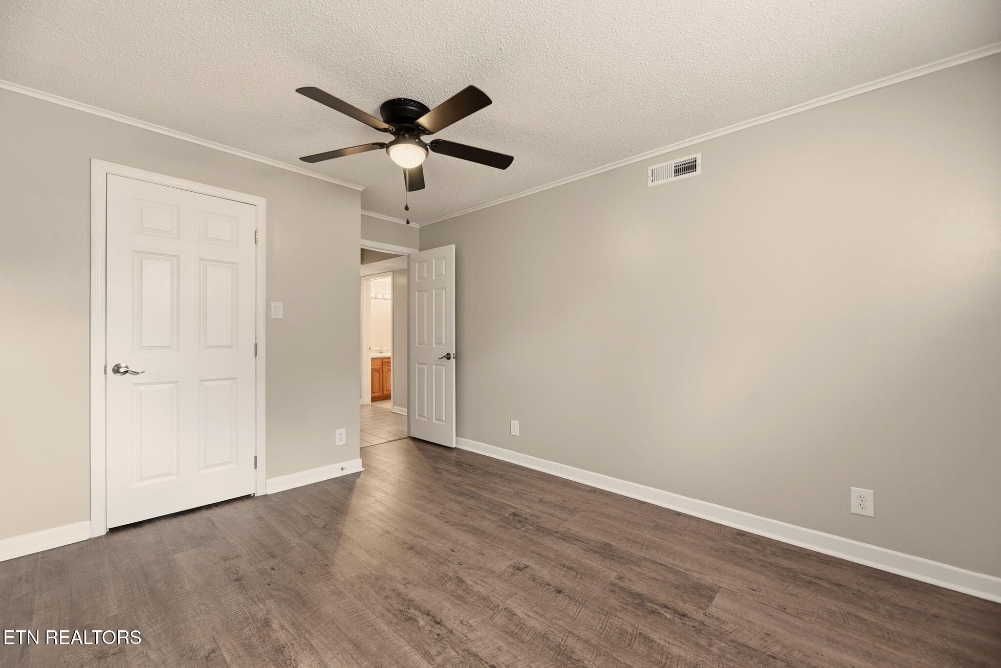 103 Middlebury Road Oak Ridge, TN 37830 - Photo 23 of 29 23-Downstairs Bedroom 4