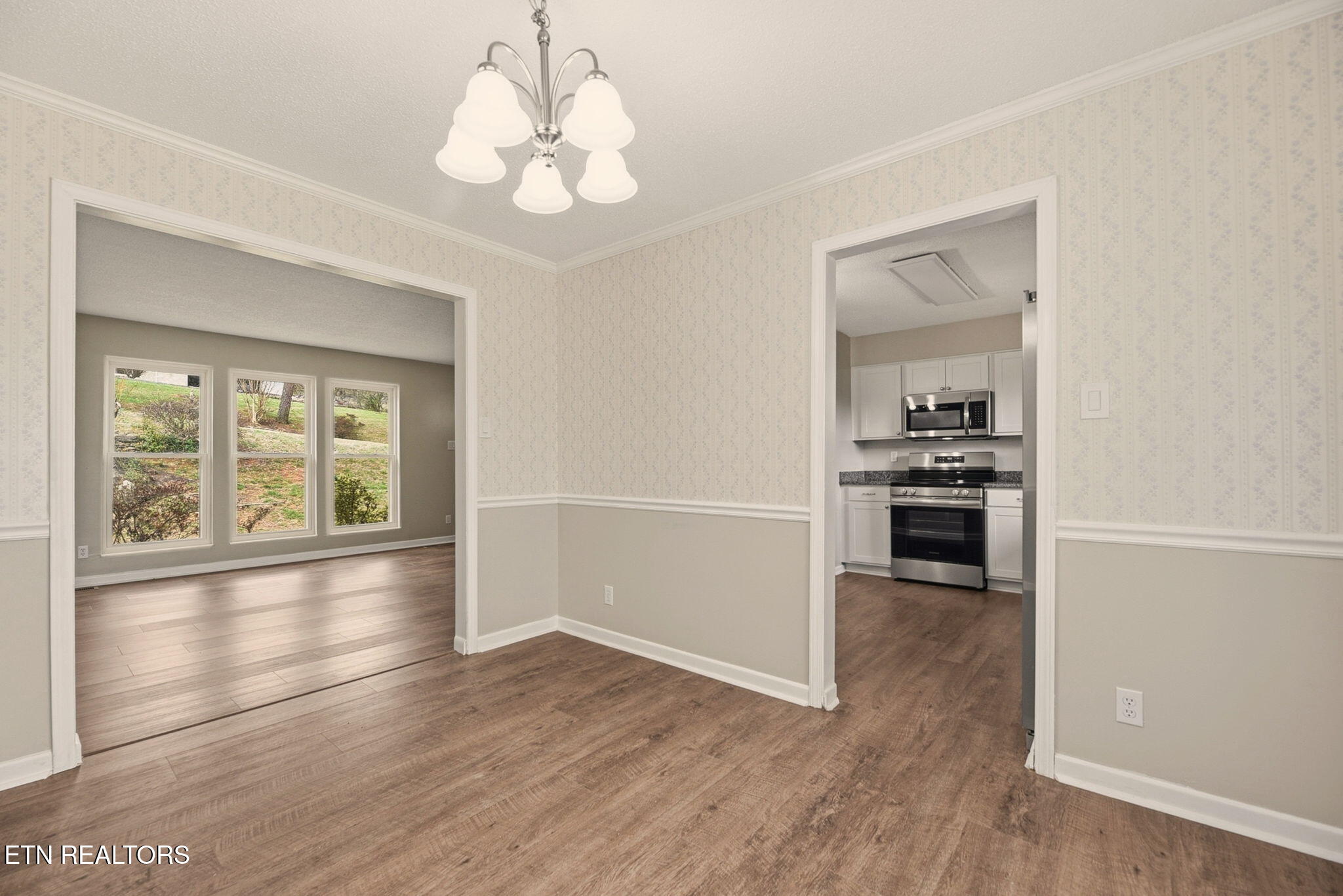 103 Middlebury Road Oak Ridge, TN 37830 - Photo 7 of 29 7-Dining Room