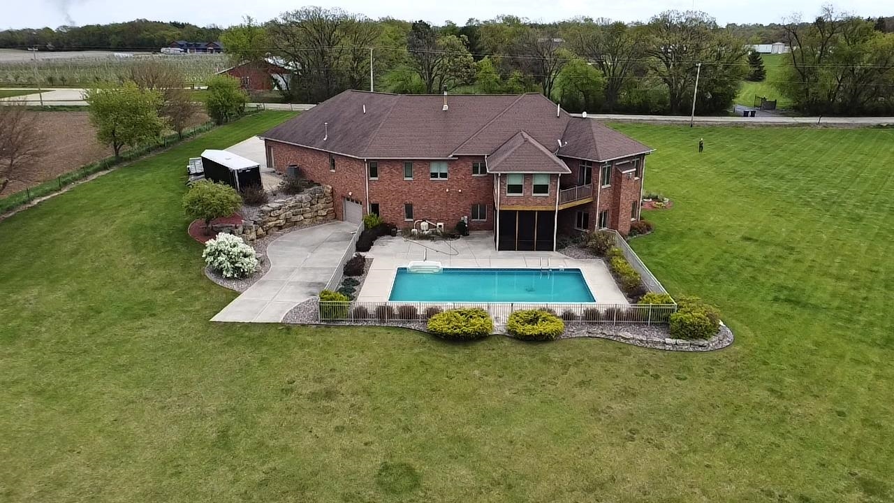 8929 North Serns Road Milton, WI 53563 - Photo 4 of 82