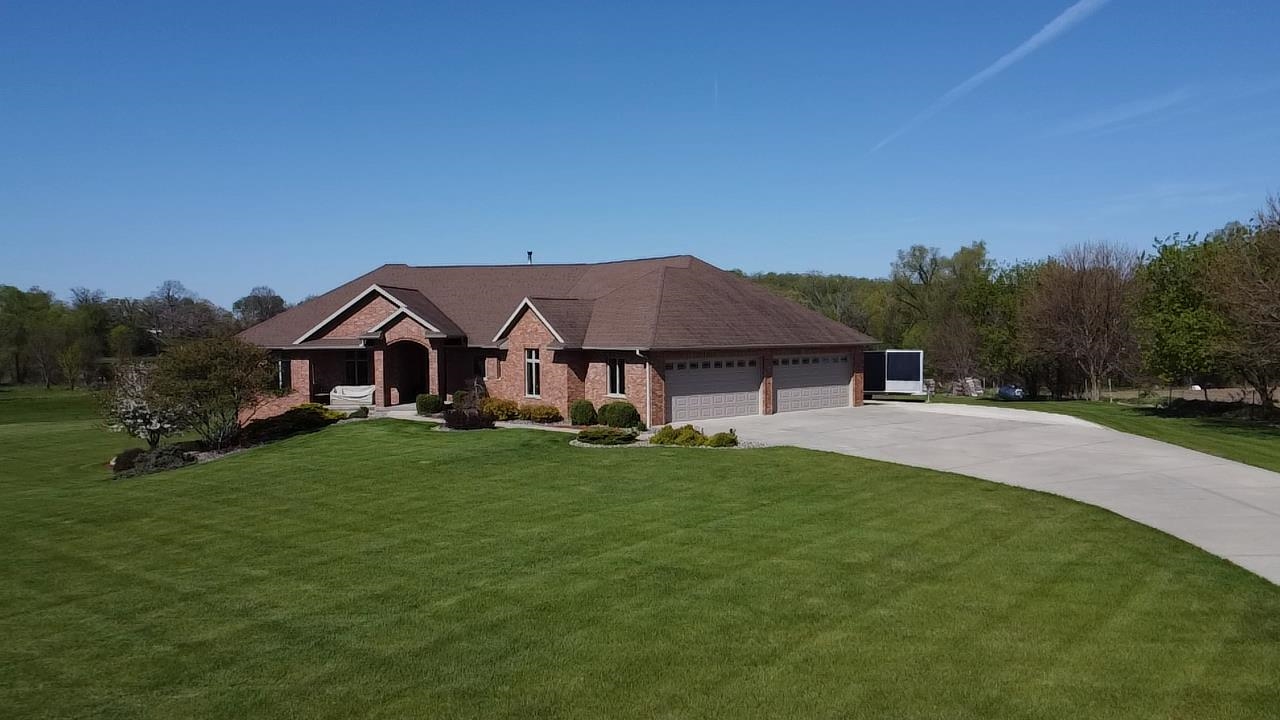 8929 North Serns Road Milton, WI 53563 - Photo 5 of 82