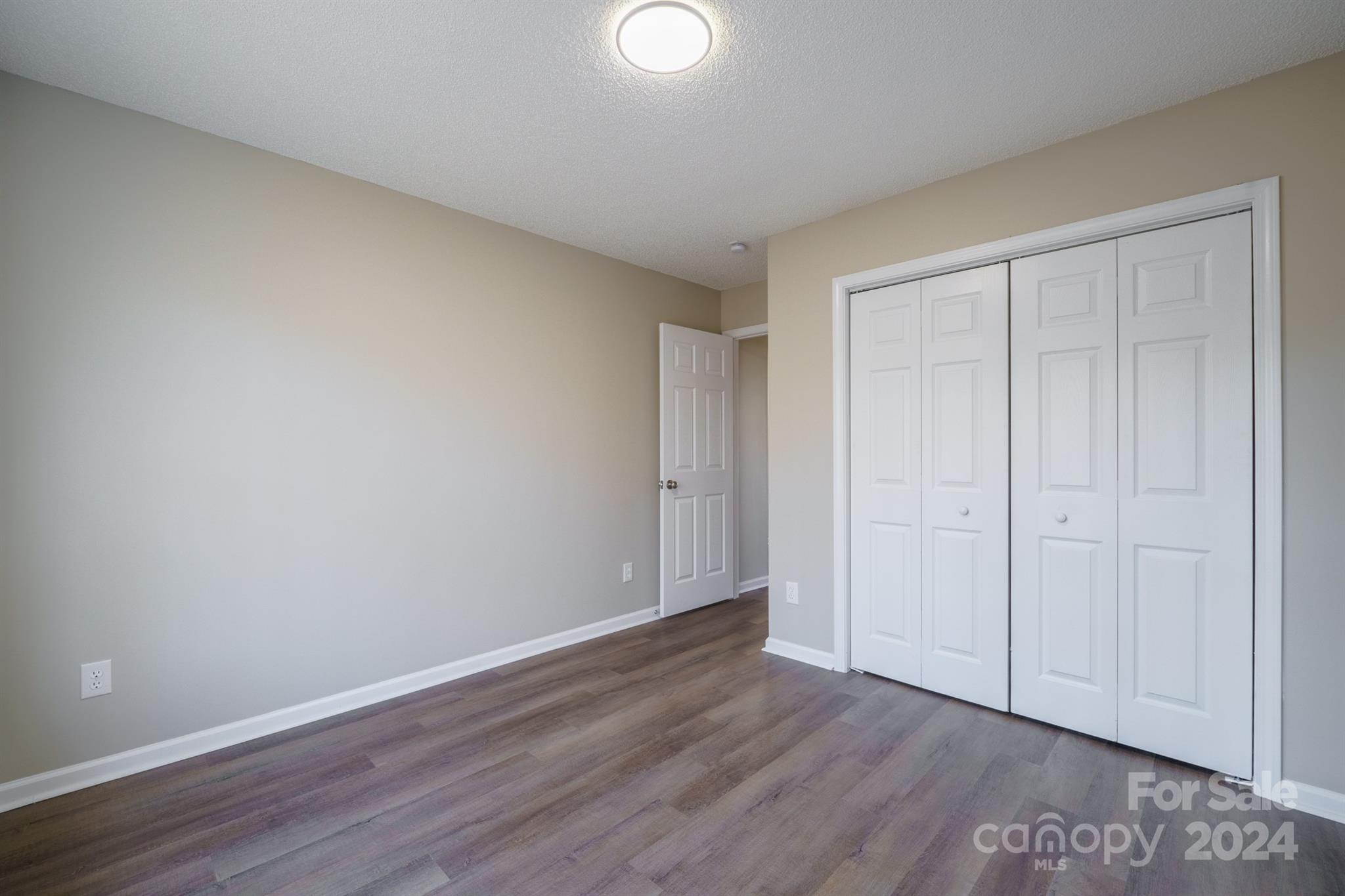 10429 Gold Pan Road Charlotte, NC 28215 - Photo 15 of 25 Gallery Image 15