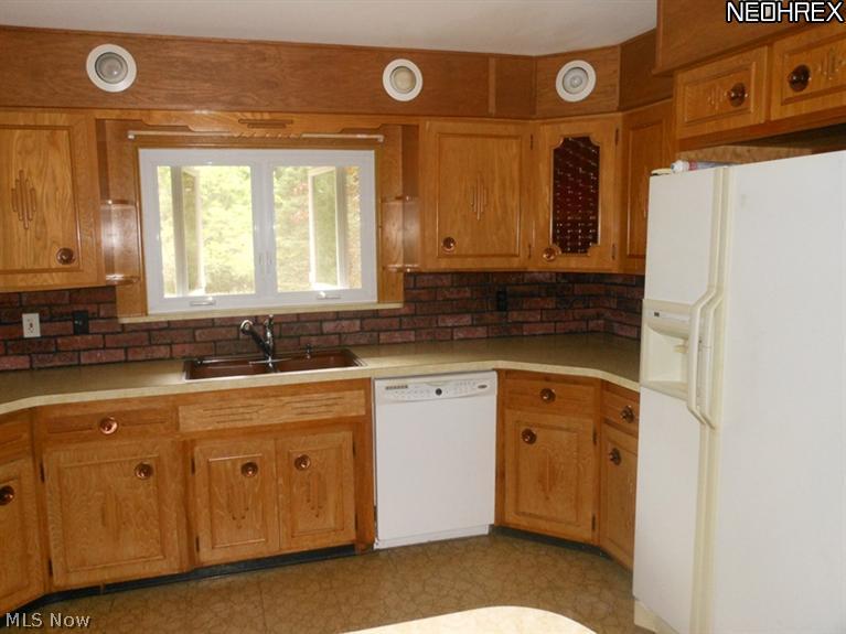 1109 Winchell Road Aurora, OH 44202 - Photo 2 of 7 Gallery Image 2