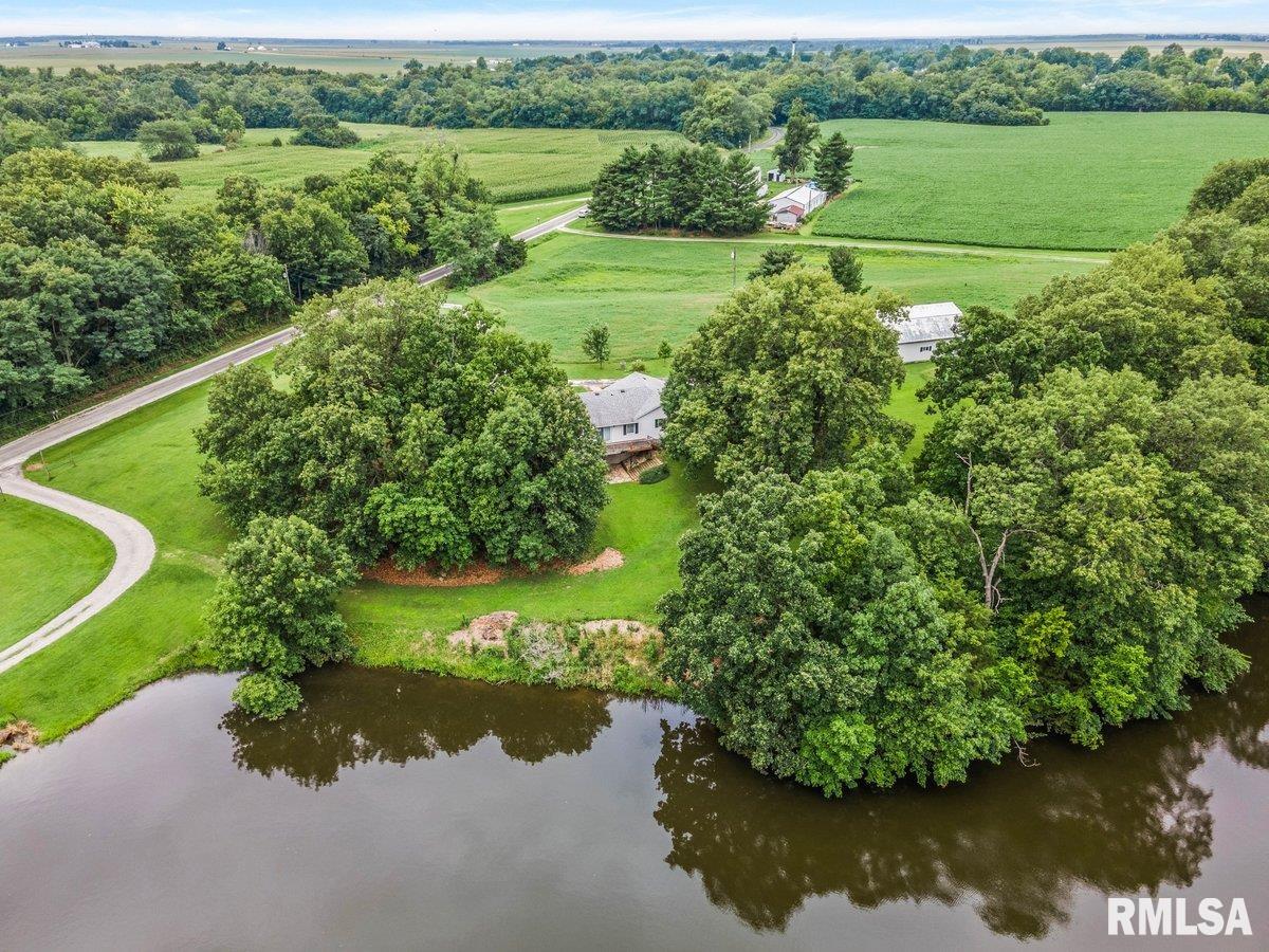1802 Lakamp Road Roodhouse, IL 62082 - Photo 12 of 46