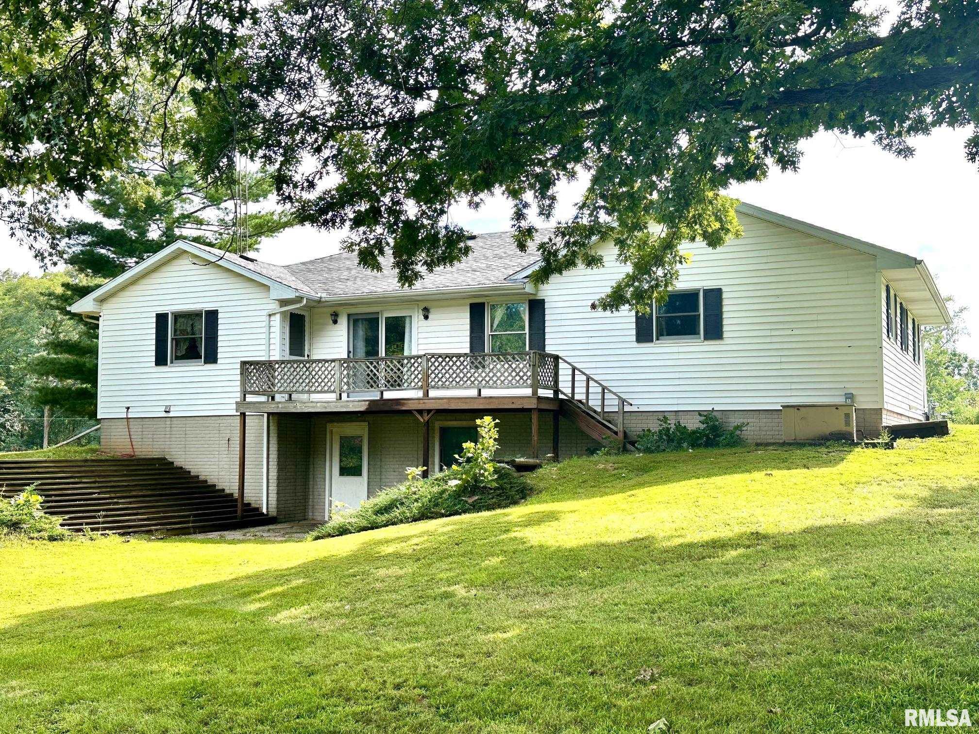 1802 Lakamp Road Roodhouse, IL 62082 - Photo 19 of 46
