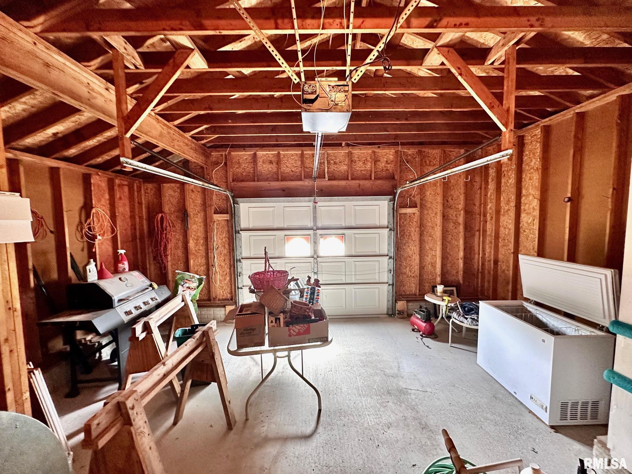 1802 Lakamp Road Roodhouse, IL 62082 - Photo 45 of 46
