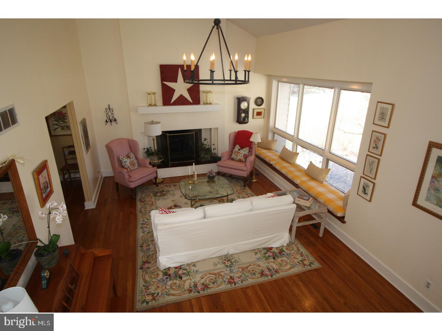 6 Fox Pond Place Spring House, PA 19477 - Photo 5 of 25 Living Room