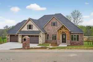 $659,000 | 108 Whispering Oaks Drive, Joplin, MO 64804