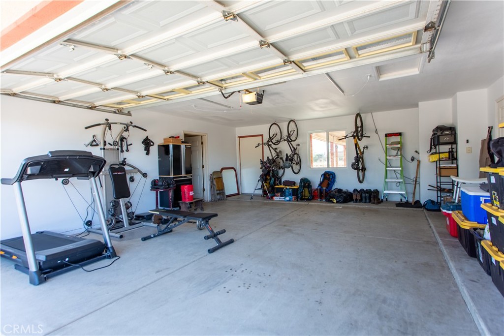 14304 Huntington Road Madera, CA 93636 - Photo 33 of 44