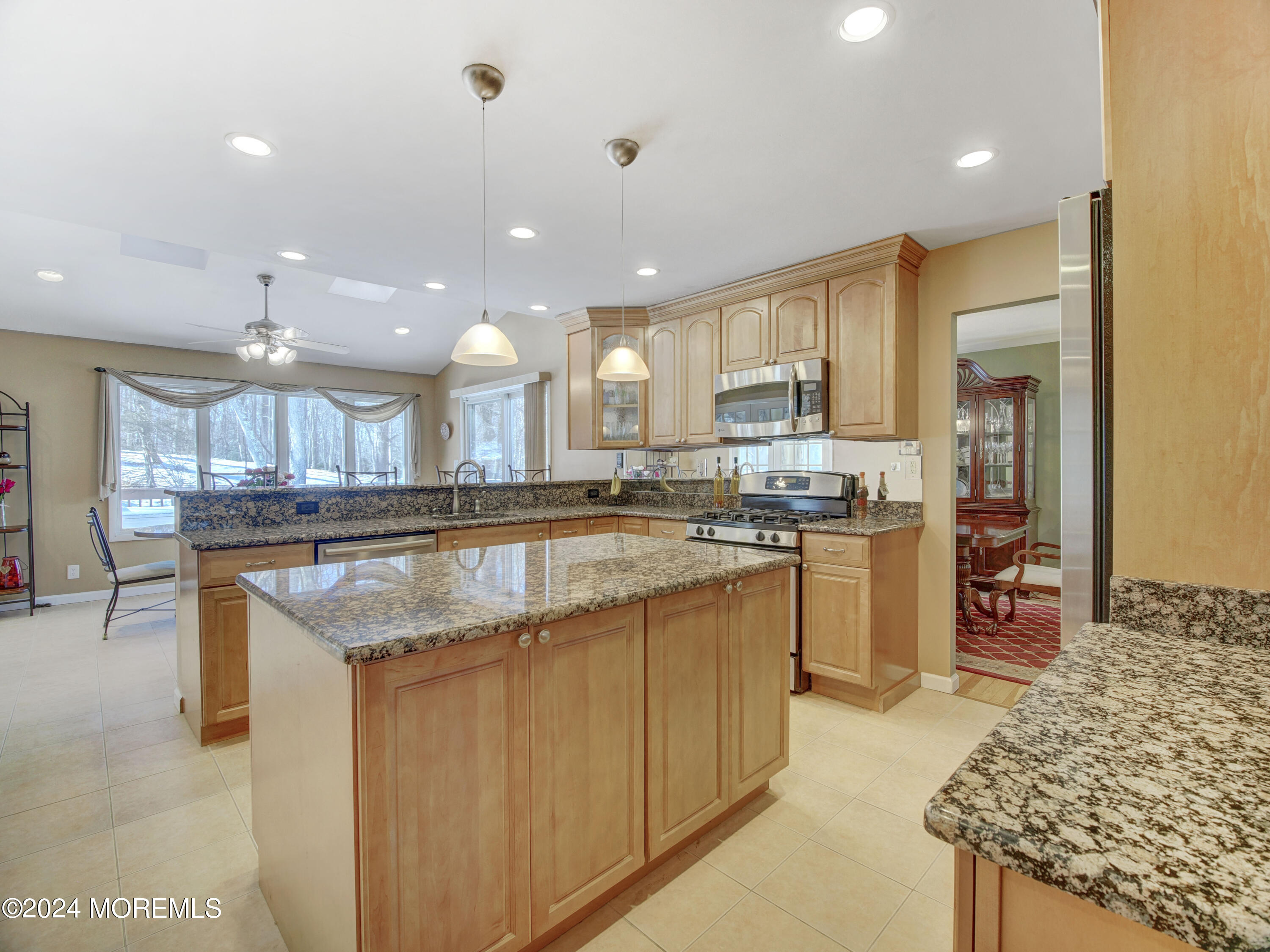 7 Millay Road Morganville, NJ 07751 - Photo 14 of 30 P2176165_6_7_8_9