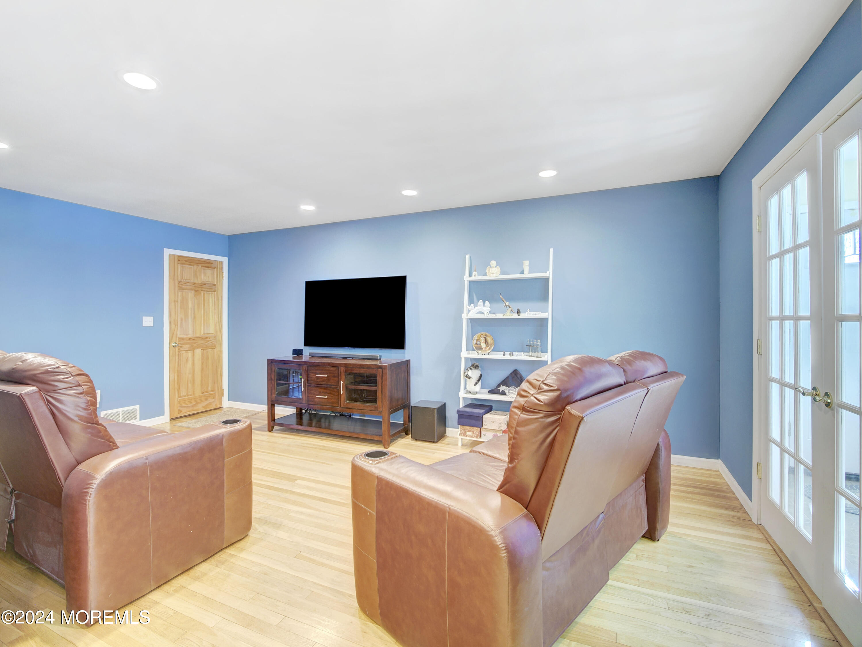 7 Millay Road Morganville, NJ 07751 - Photo 20 of 30 P2176120_1_2_3_4