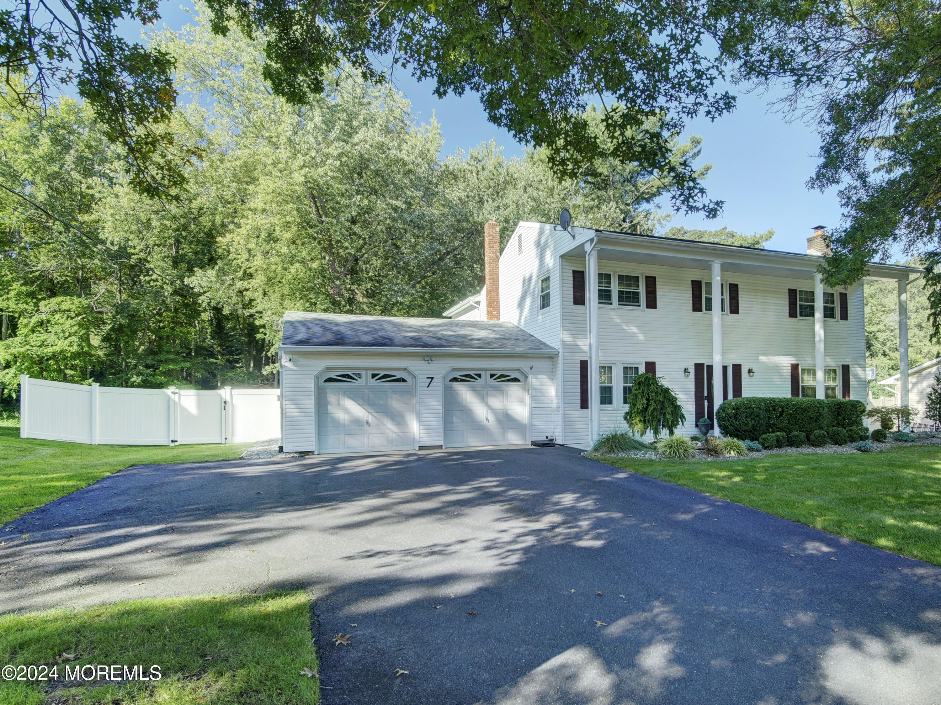 7 Millay Road Morganville, NJ 07751 - Photo 2 of 30 PA036551_2_3_4_5a