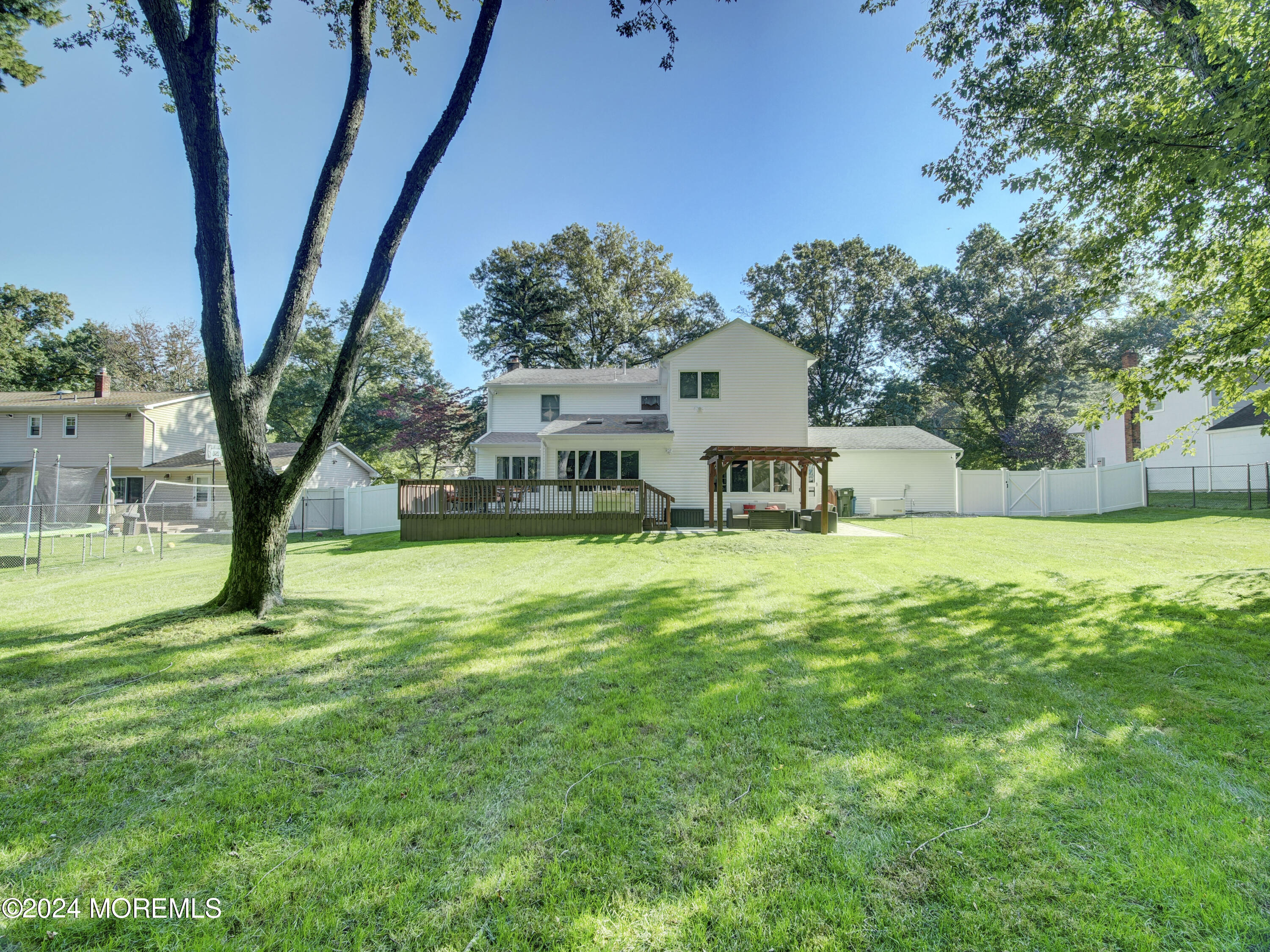 7 Millay Road Morganville, NJ 07751 - Photo 4 of 30 PA036626_27_28_29_30